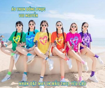 Hè đến rồi, cả nhà cùng "chill" nào! 
 Áo thun xinh xắn, lưu khoảnh k